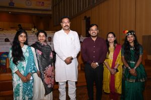 कवि  सम्मलेन 