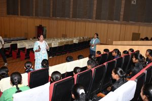 कवि  सम्मलेन 