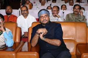 कवि  सम्मलेन 