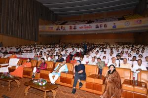 कवि  सम्मलेन 